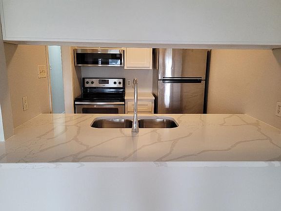 5th image of 15409 Gun Cay Ct APT 101