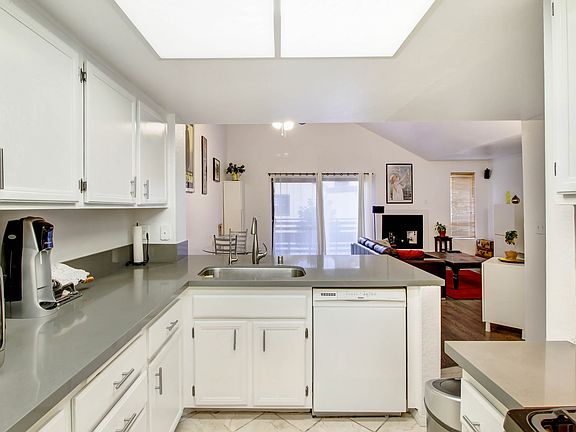 4th image of 9906 Scripps Westview Way Unit 268