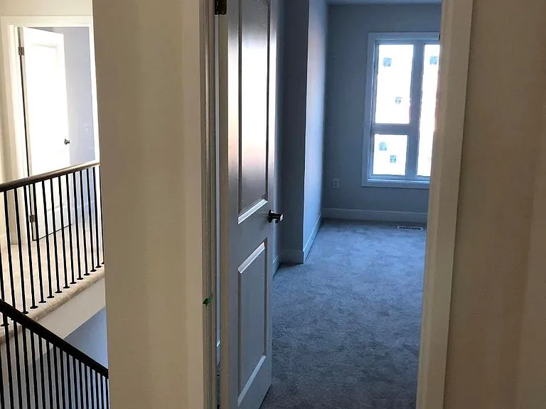 20 Donald Fleming Way — Photo 7