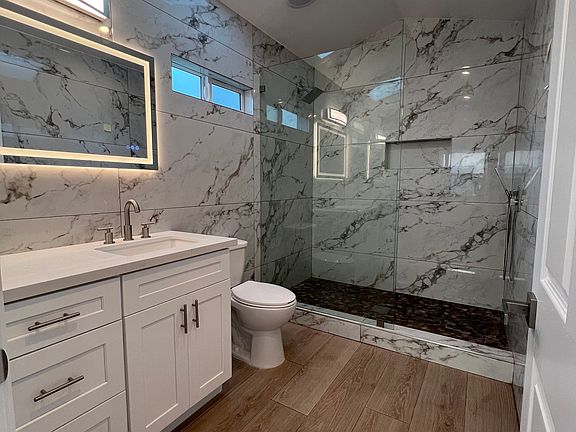 5th image of 1433 N Maple St #1435