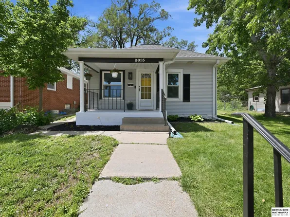 3015 S 12th St, Lincoln, NE 68502