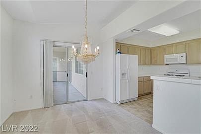 3rd image of 9901 Trailwood Dr APT 2052