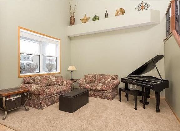 3rd image of 16054 Iodine Street
