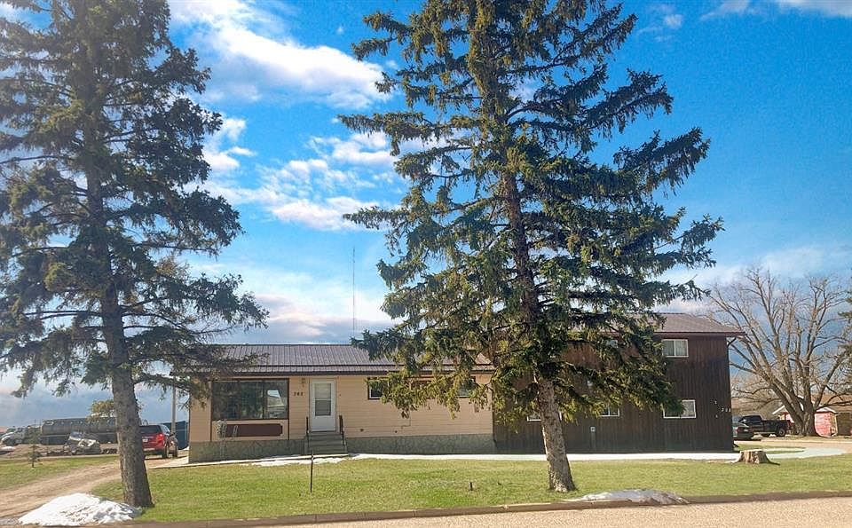 1st image of 305 2nd Ave