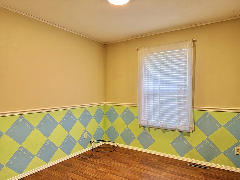 809 Wynstone Way — Photo 6