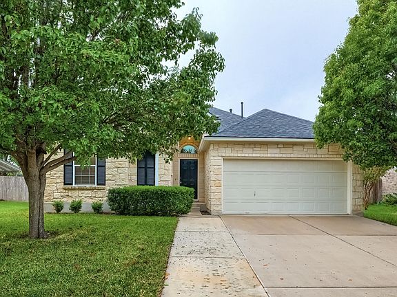 3rd image of 805 Camino Real Dr