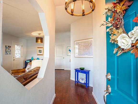 2nd image of 8404 NE Starflower Ct