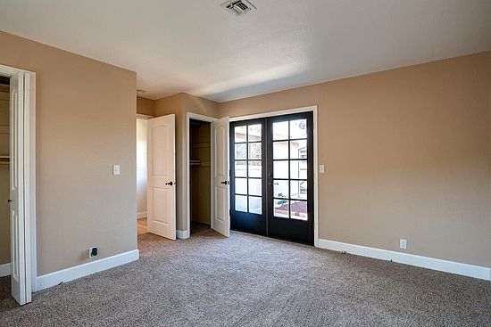 2nd image of 4637 Alhambra Dr #1