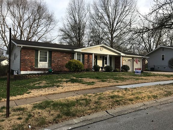 4th image of 900 Bitterfield Dr