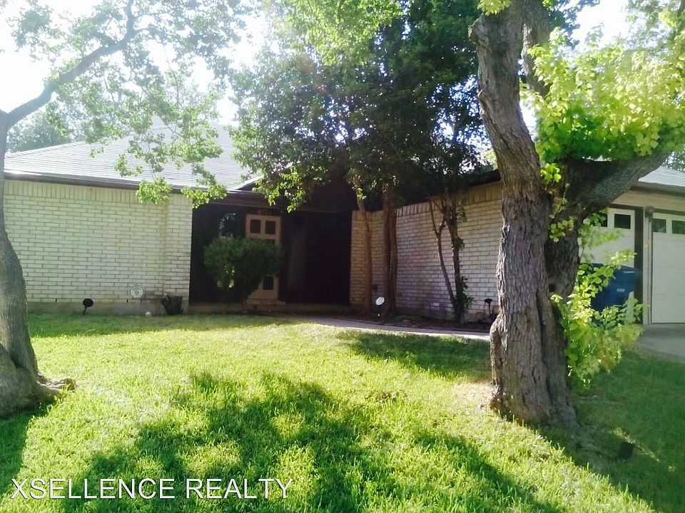 1st image of 8714 Welles Edge Dr