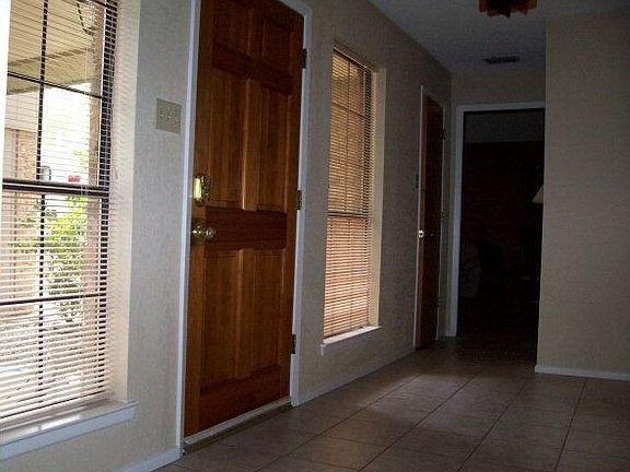2nd image of 2311 Bobwhite Dr