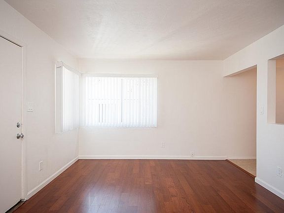 5th image of 962 Wilbur Ave APT C