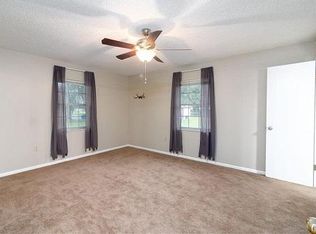 3334 Spring Meadow Ln, Grand Prairie, TX 75052