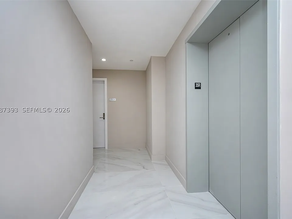 700 NE 24th 3504 Miami #3504