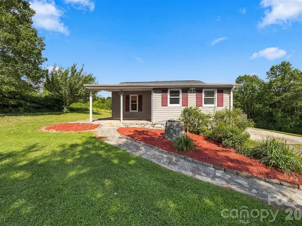 3860 Pickle Williams Ln, Granite Falls, NC 28630