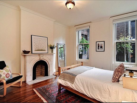 4th image of 381 Bleecker St APT 1A