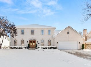 1166 Challenge Rd, Batavia, IL 60510