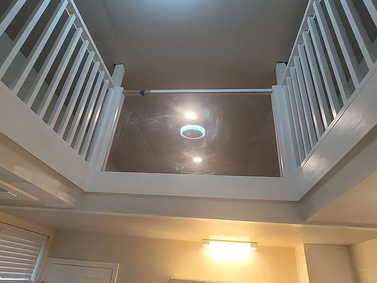 830 Hamilton Ct — Photo 2