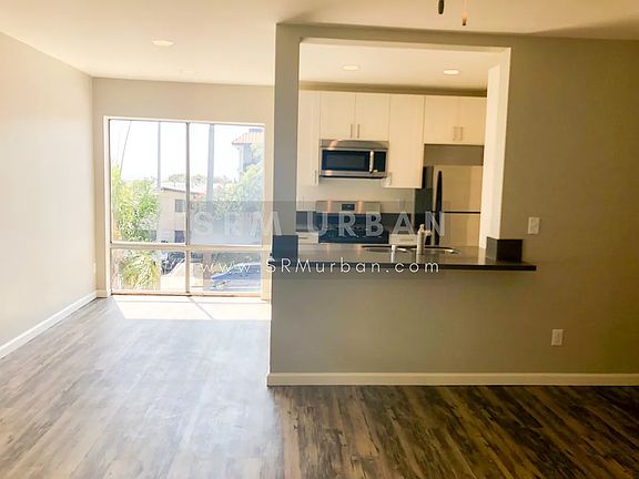 3rd image of 2870 Broadway APT 5
