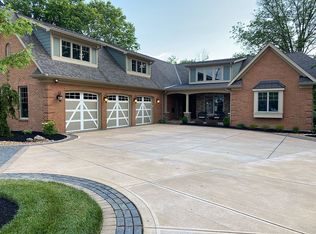 21 Beechwood Rd, Fort Mitchell, KY 41017