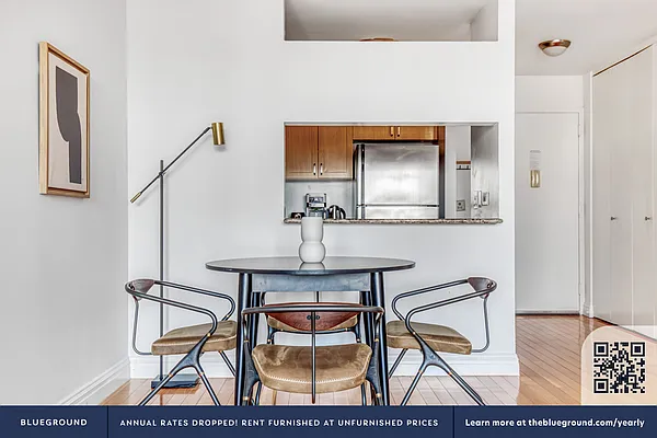 Rented by The Blueground | media 8