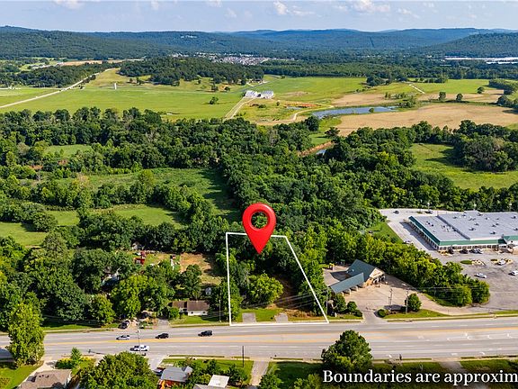 4th image of 2609 E Huntsville Rd
