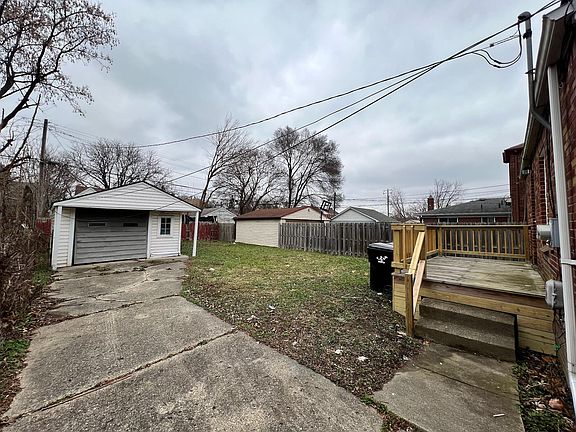4th image of 13903 Bringard Dr