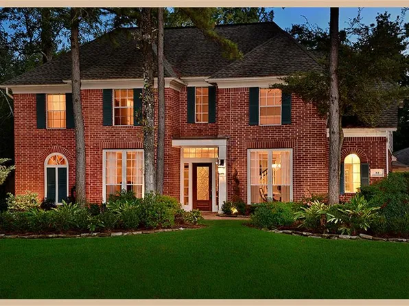 83 N Summer Cloud Dr, Spring, TX 77381