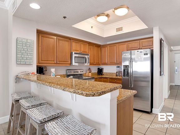 5th image of 401 E Beach Blvd Unit 705