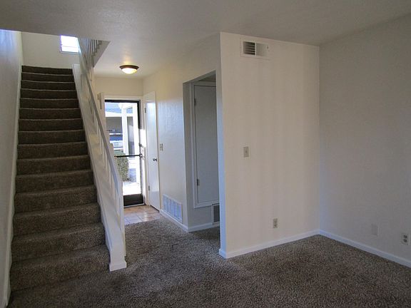 2nd image of 138 Adobe Ln #138