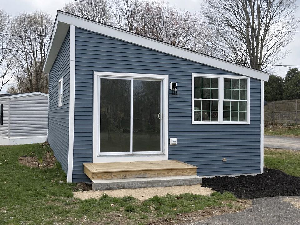 1st image of 1338 Woodbury Avenue #13