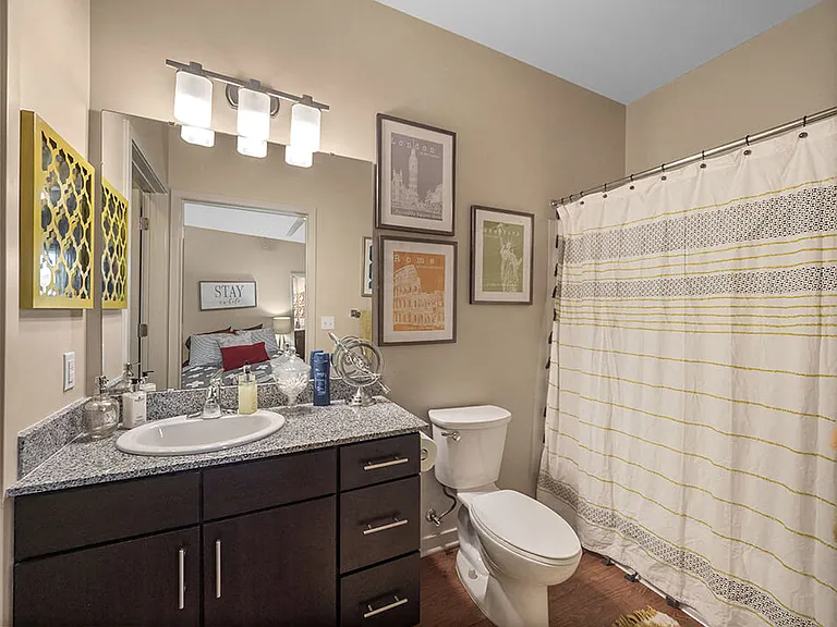 Modern Bathroom