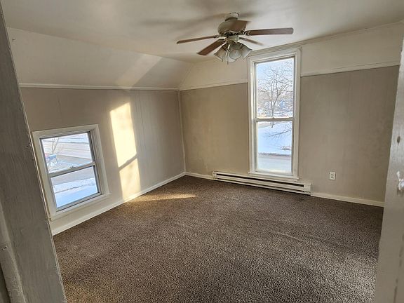 2nd image of 426 Middlebury St #2