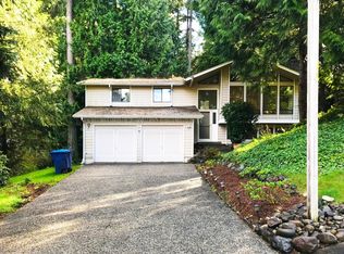 17133 NE 28th Pl, Bellevue, WA 98008