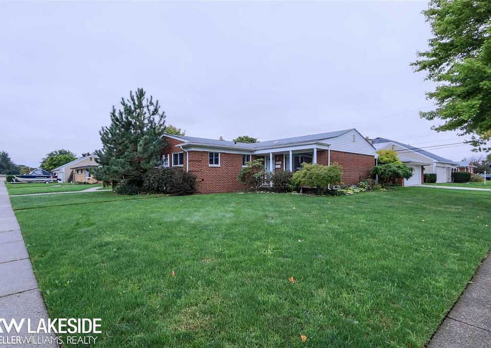 1st image of 28147 Malvina Dr