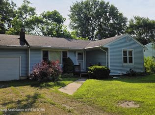5588 Marsh Rd, Haslett, MI 48840