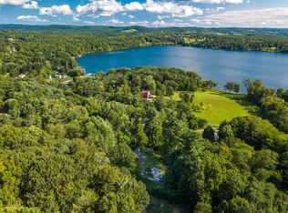 11 Ridge Ln, Lakeville, CT 06039