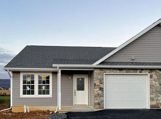 55 Pacific Ave, Milroy, PA
