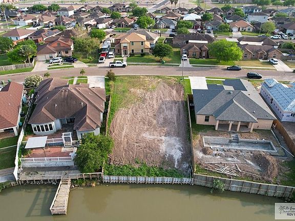3rd image of 3076 Resaca Vista Dr