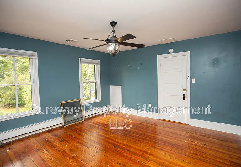 16 Union St — Photo 23