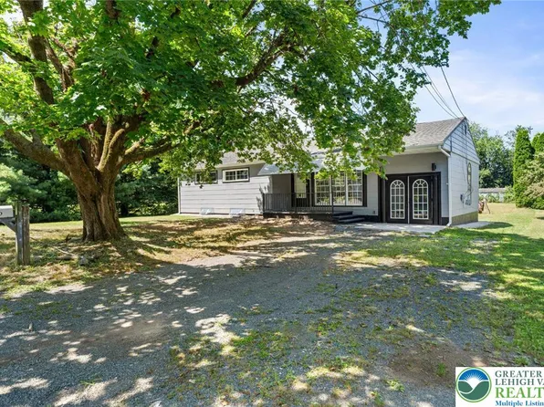 16 Boonetown Rd, Birdsboro, PA 19508