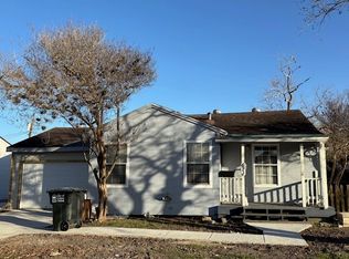 621 Everhart Rd, Corpus Christi, TX 78411
