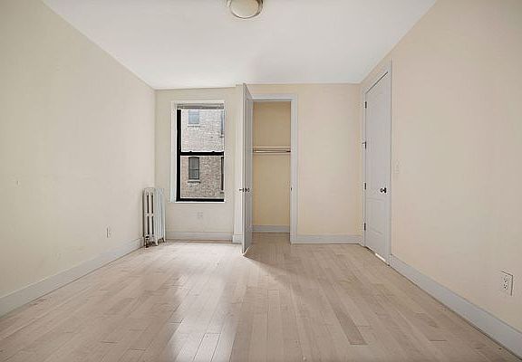 5th image of 75 Saint Nicholas Pl APT 3A