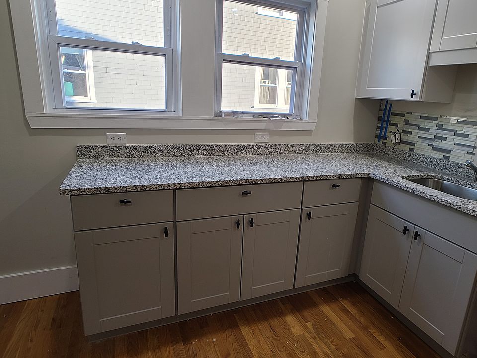 1st image of 41 Mendelssohn St Floor 1