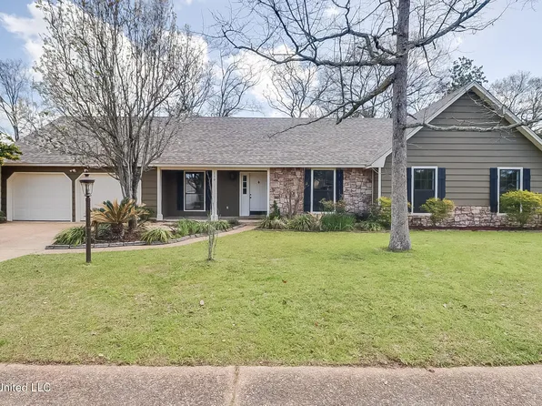 110 Lynne Therese Cir, Ocean Springs, MS 39564