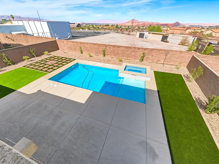 290 Robson Ridge Ln — Photo 46
