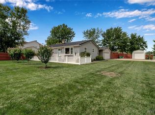 6343 Bartz Rd, Lockport, NY 14094