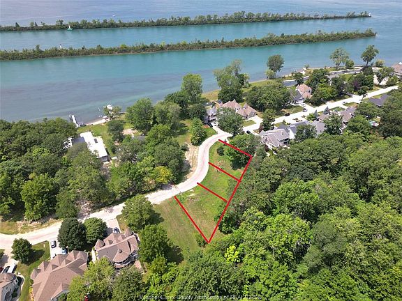 3rd image of 257 Crystal Bay Dr