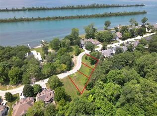 271 Crystal Bay Dr, Amherstburg, ON N9V 4A6