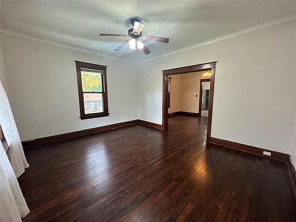 2nd image of 71 Mary St APT 1